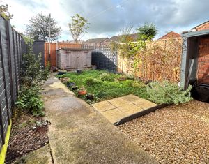 Photo 13- click for photo gallery